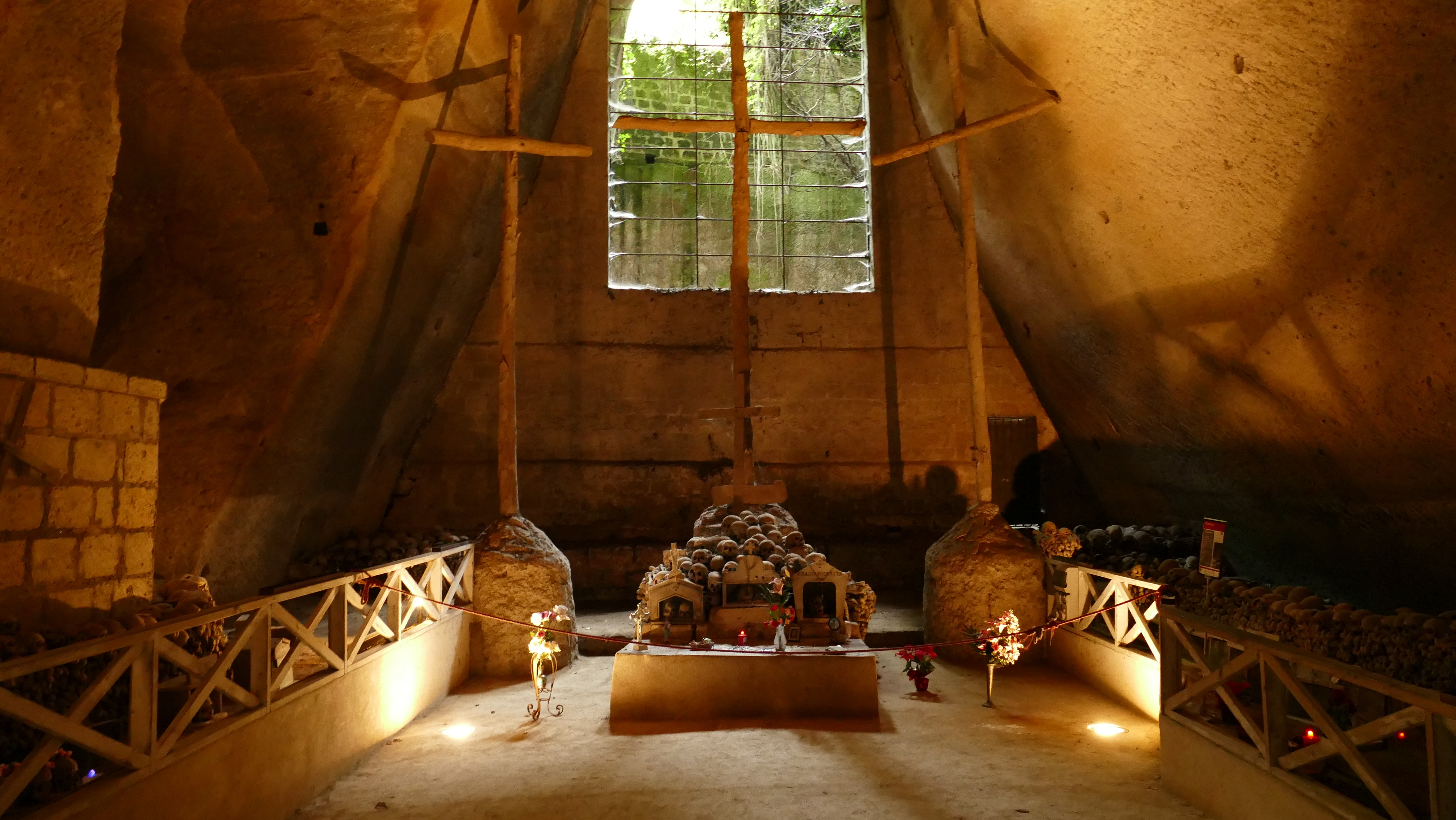 Cimitero delle Fontanelle