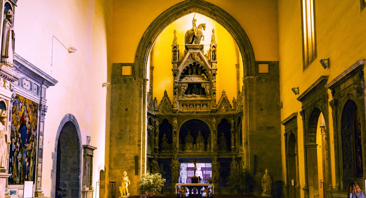 Mausoleo di Re Ladislao