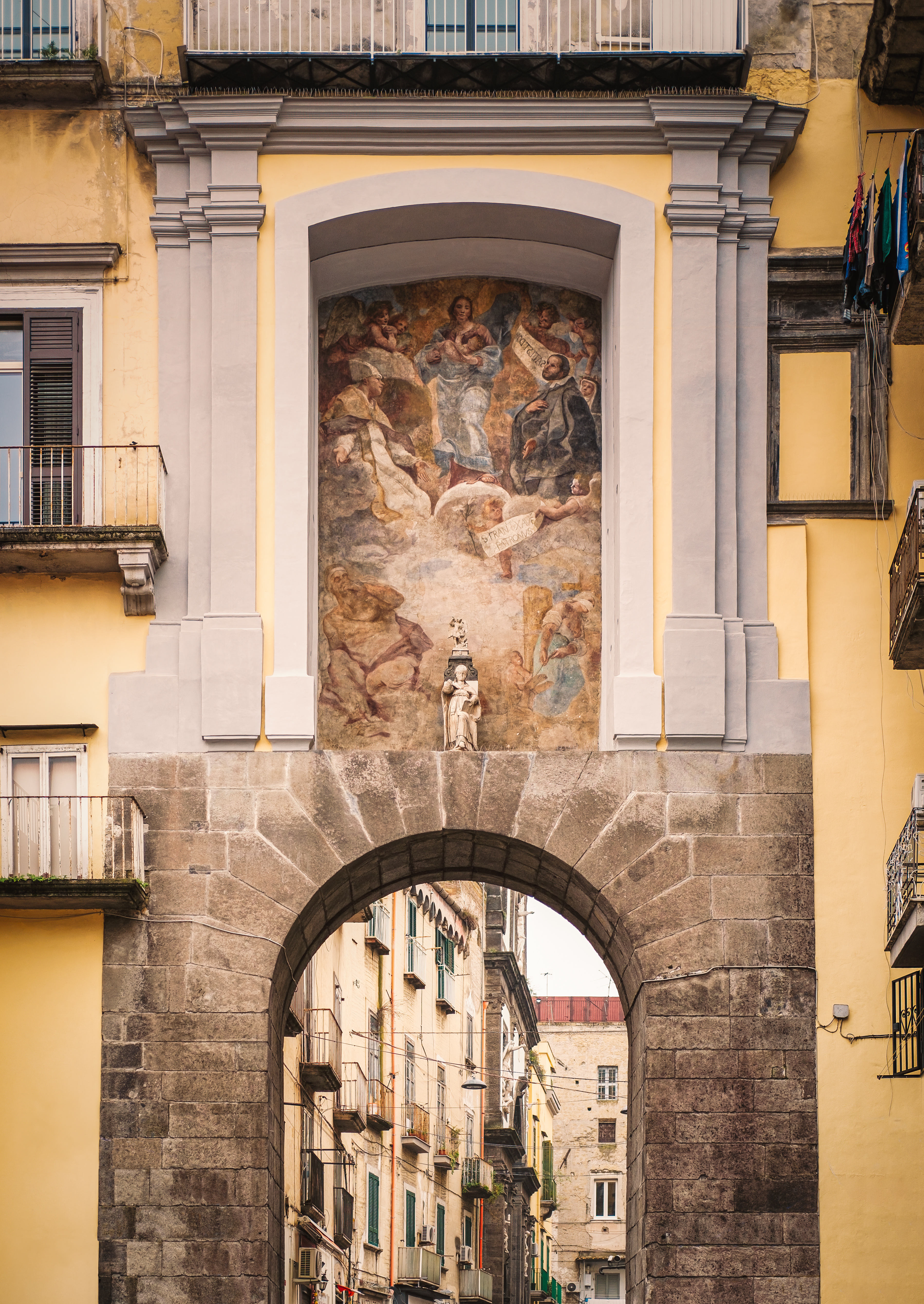 Porta San Gennaro